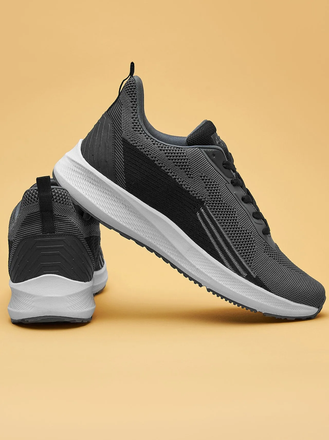 Avant Men's UltraBoom Running and Training shoes-D.Grey