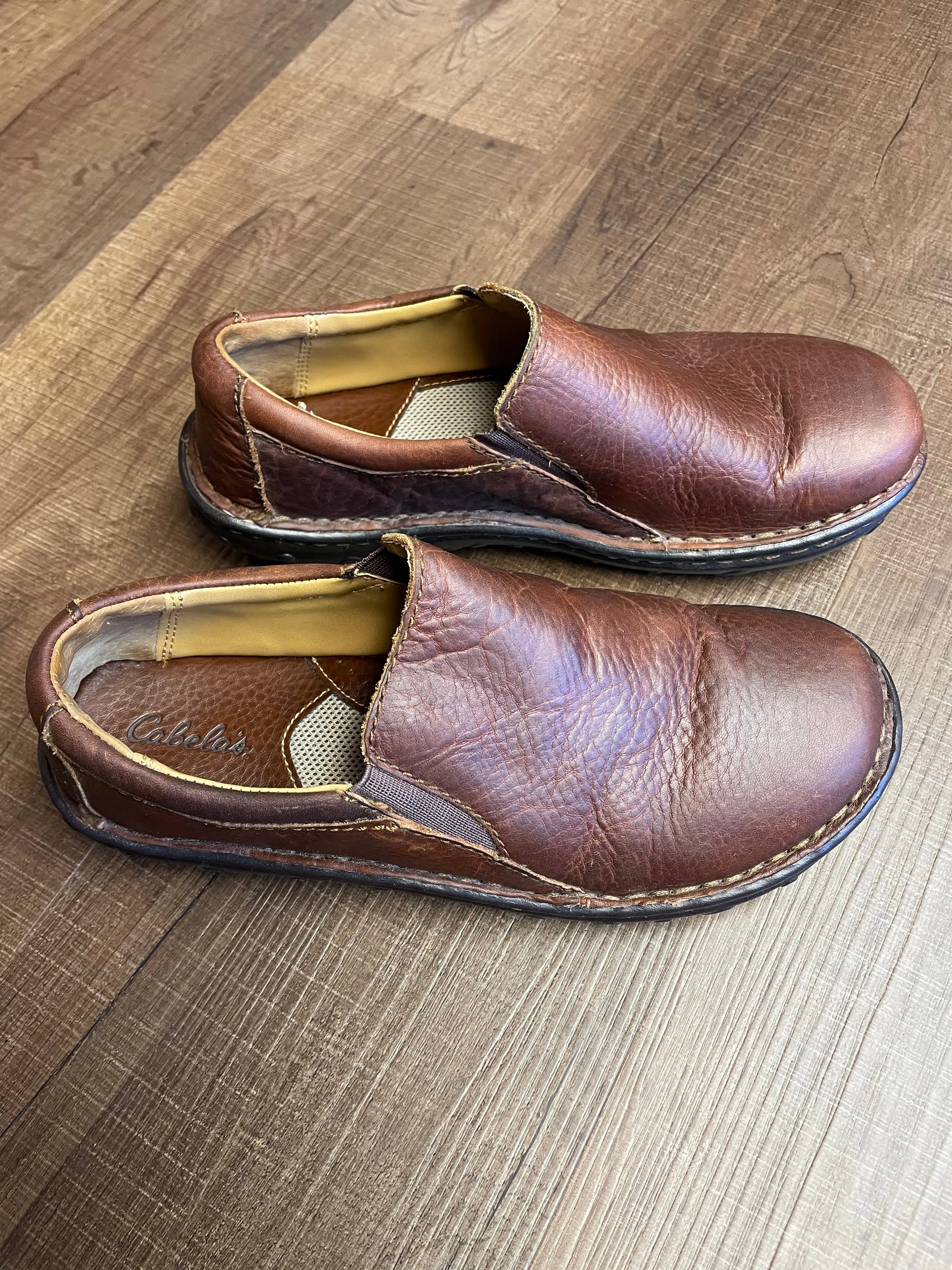 Cabella's Women's Leather Slip On Mule (8.5M)