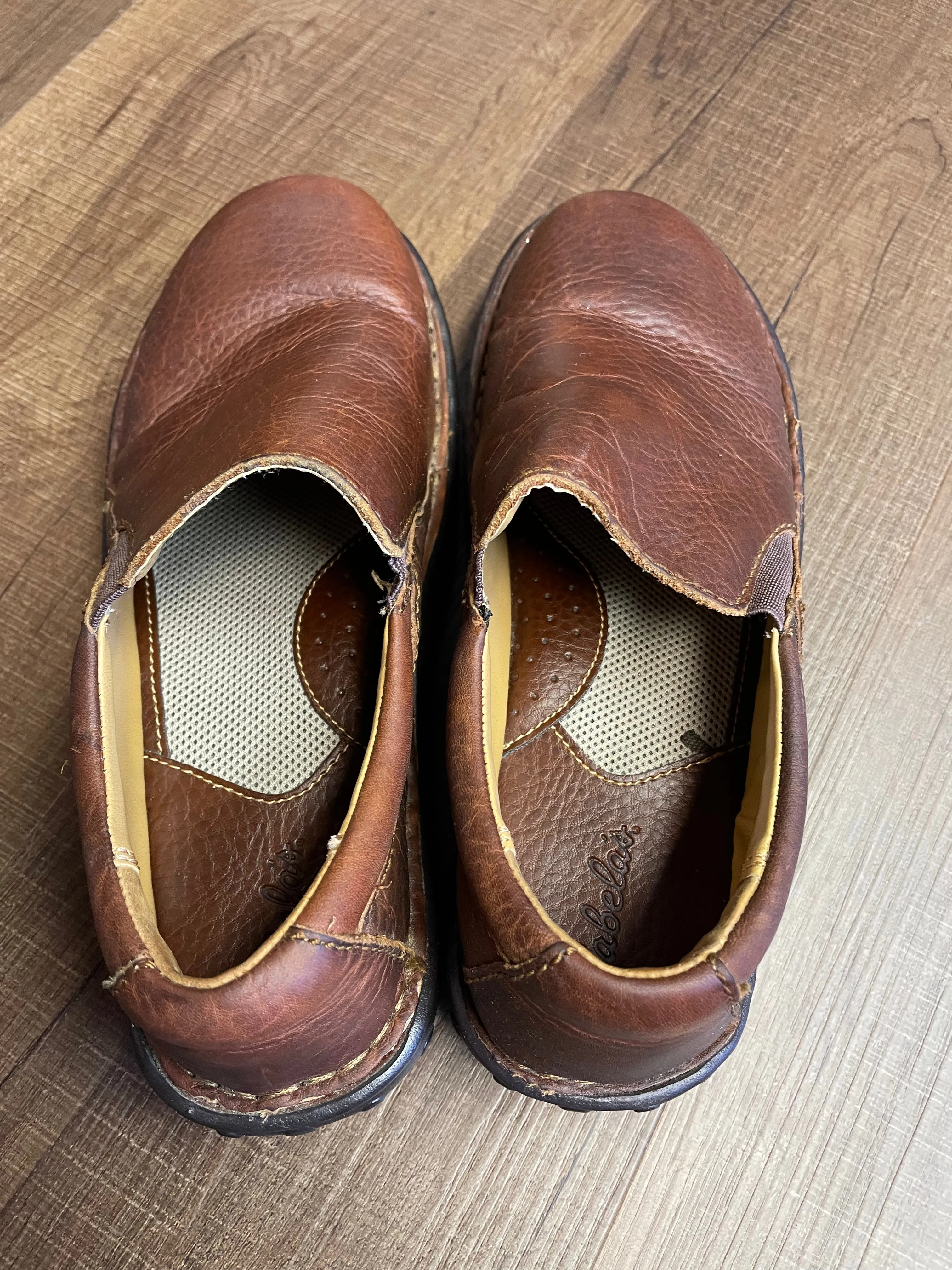Cabella's Women's Leather Slip On Mule (8.5M)
