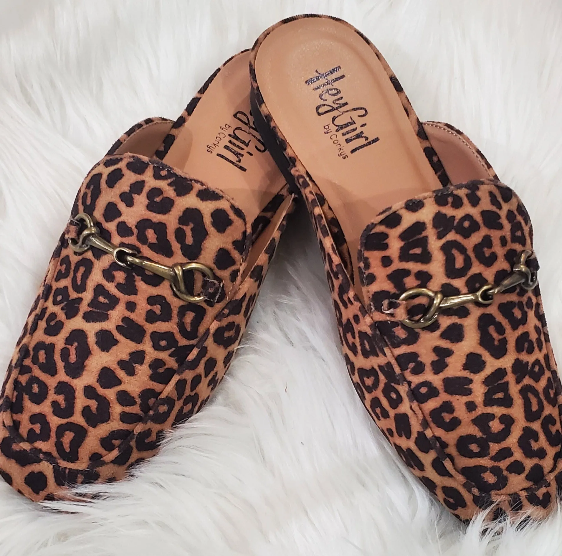Corkys Leopard Charmer