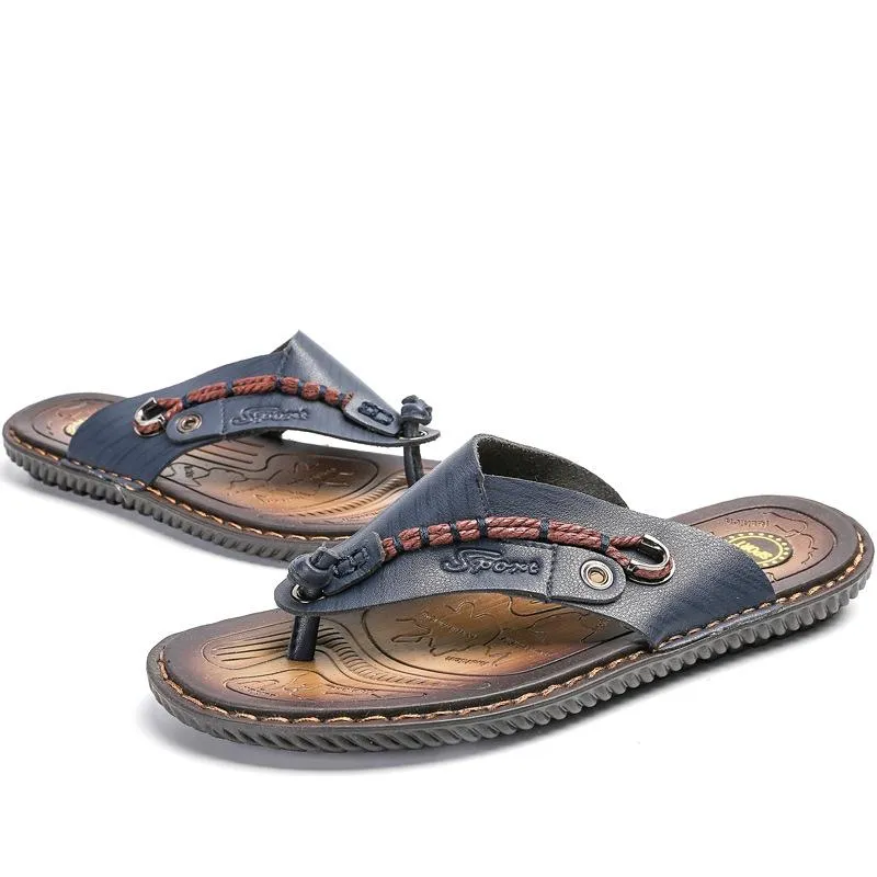 Men's flat flip flops fashion beach sandals