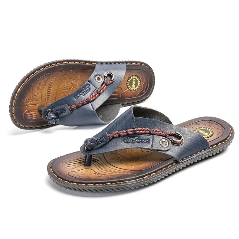 Men's flat flip flops fashion beach sandals