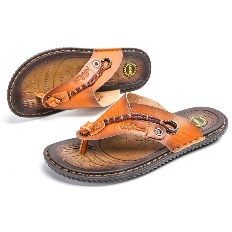Men's flat flip flops fashion beach sandals
