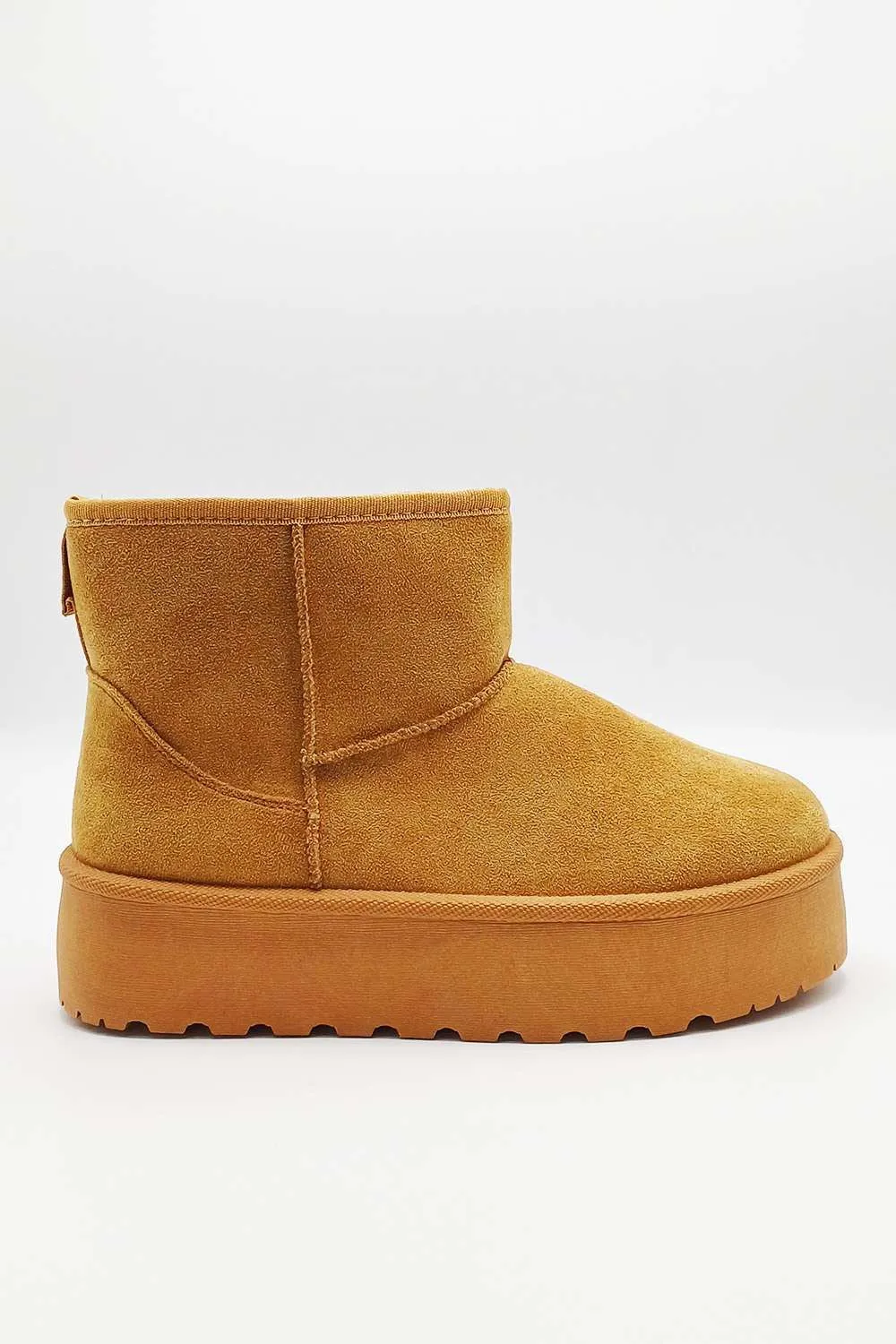 Yulla Flatform Faux Fur Lining Flatform Ankle Boots in Tan